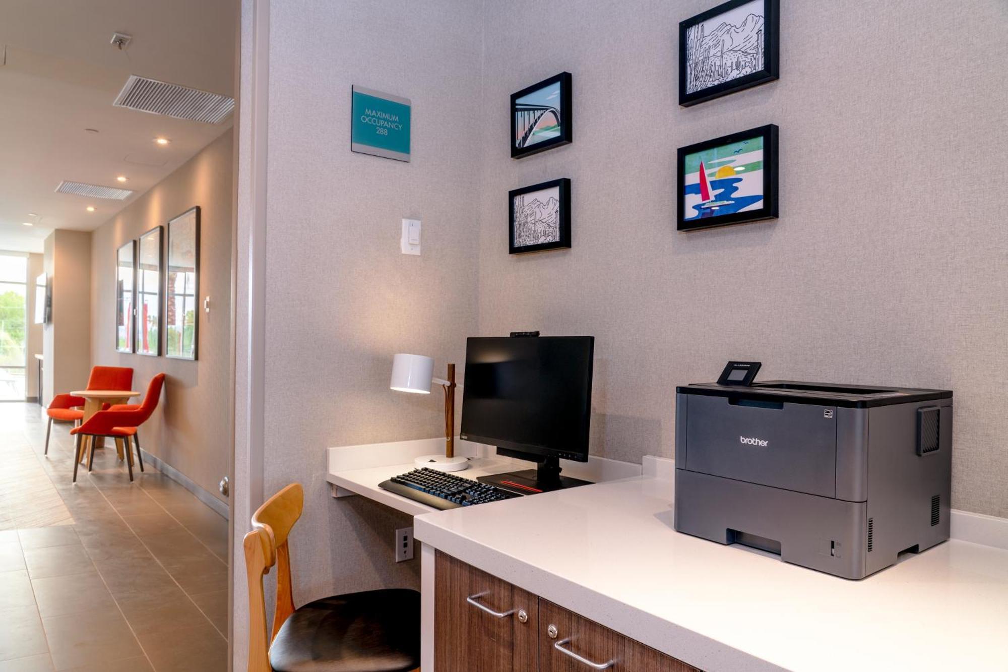 Home2 Suites By Hilton Lake Havasu City Exterior photo